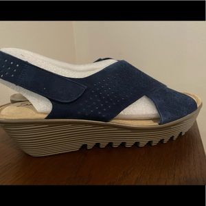 Women's Skechers Parallel Stylin Slingback Memory Foam Wedge Sandals- New!